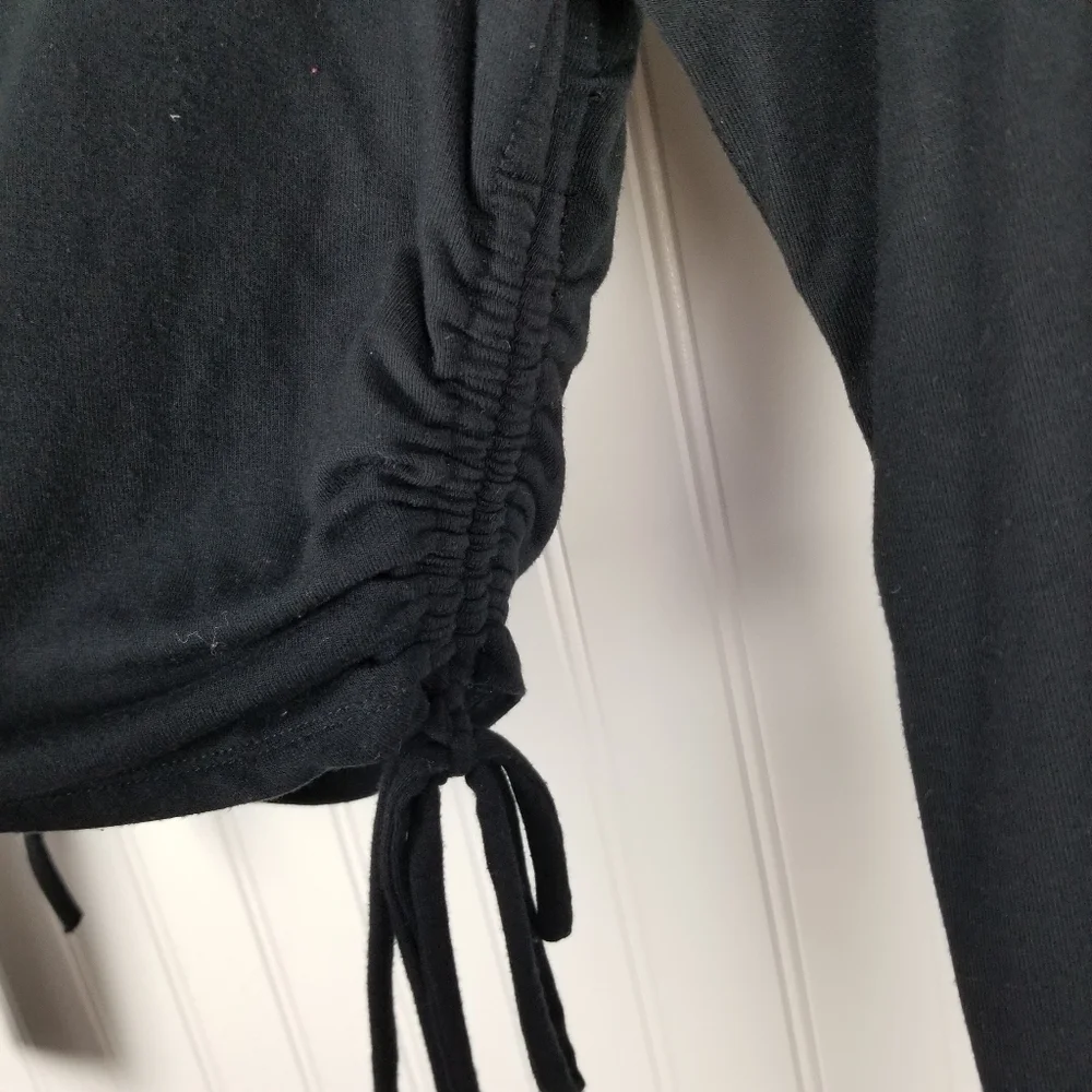 Abercrombie & Fitch Womens Soft AF Crop Top Size XS Black Long Sleeve Ruched